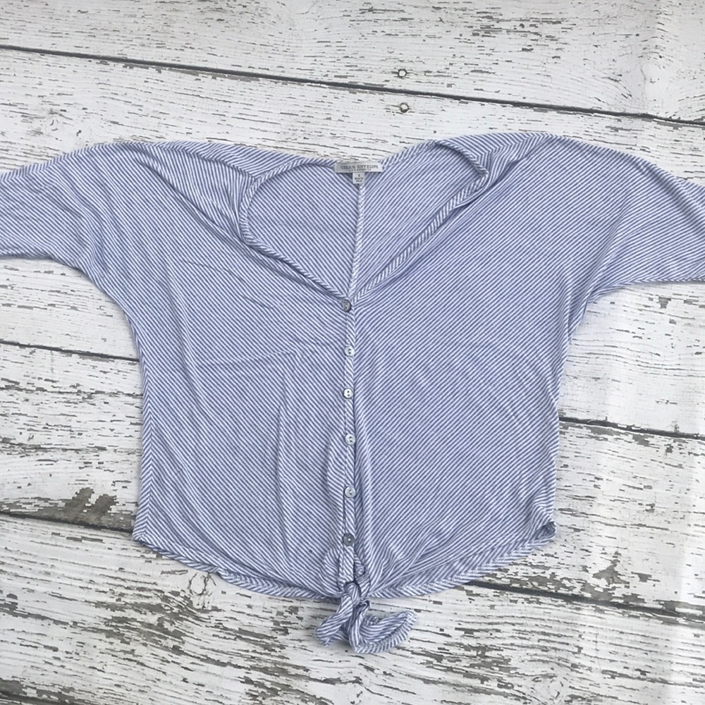 Cute Tie Front Top